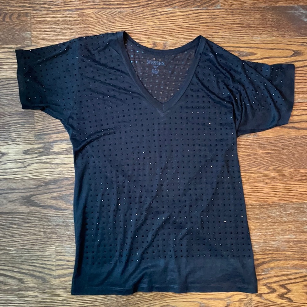 Wessex Black Studded V Neck Tee Size Small